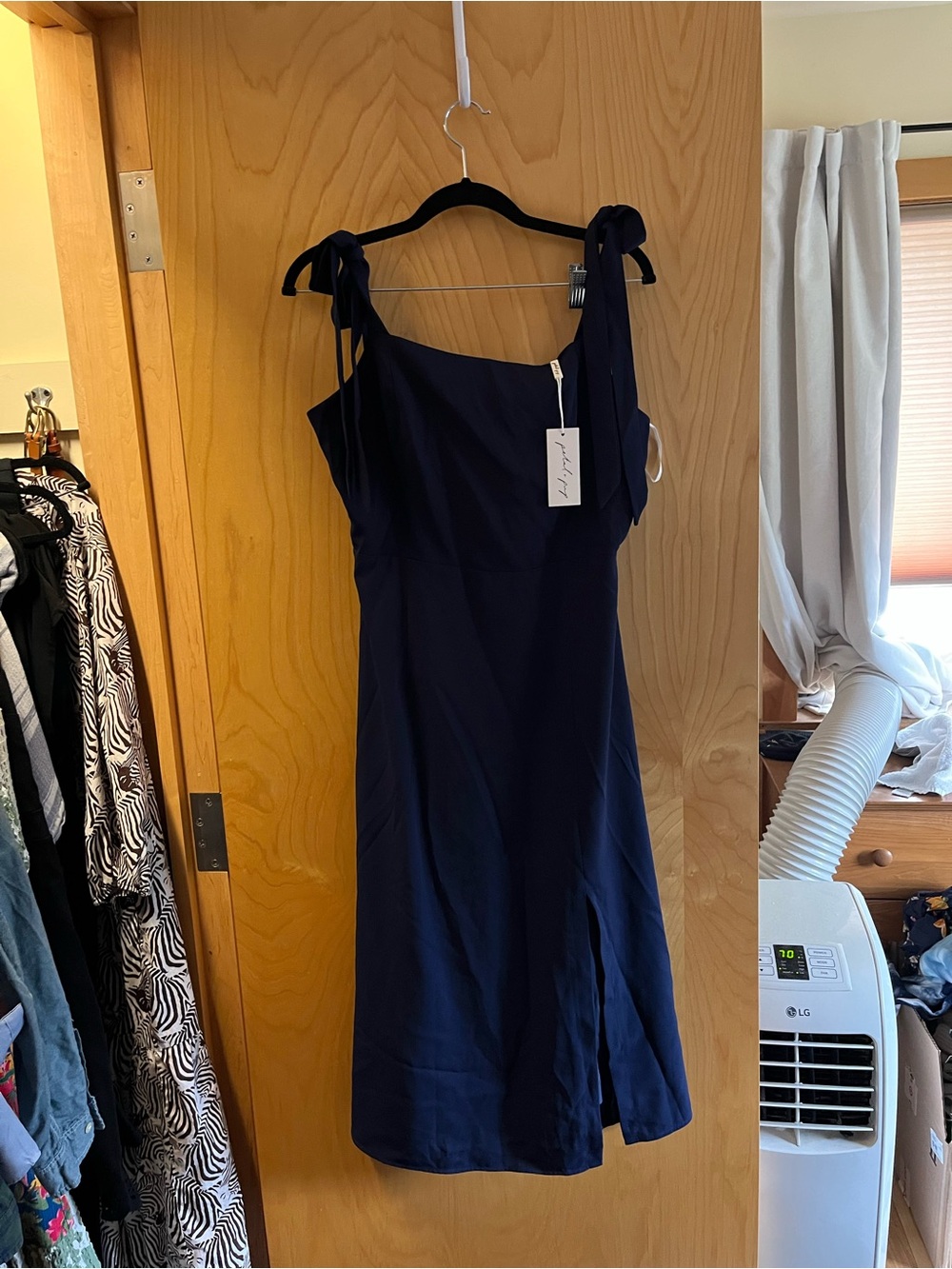 Petal & Pup Navy Tie-Shoulder Midi Dress